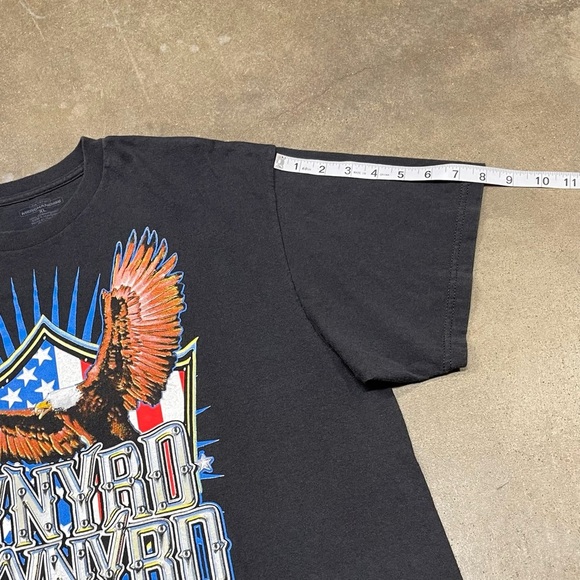 Lynard Skynyrd Live Nation Graphic Short Sleeve Band Tee Y2K - Picture 7 of 8